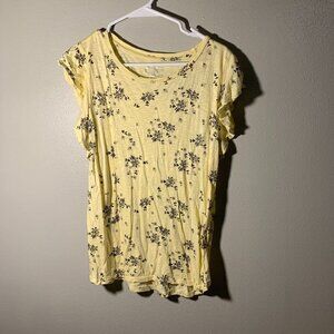 Maurices black & yellow t-shirt